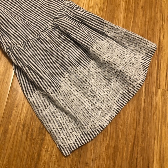 Jun & Ivy NWT Medium Blue white Top Striped Lace Spring coquette‎ office girly - Picture 2 of 8